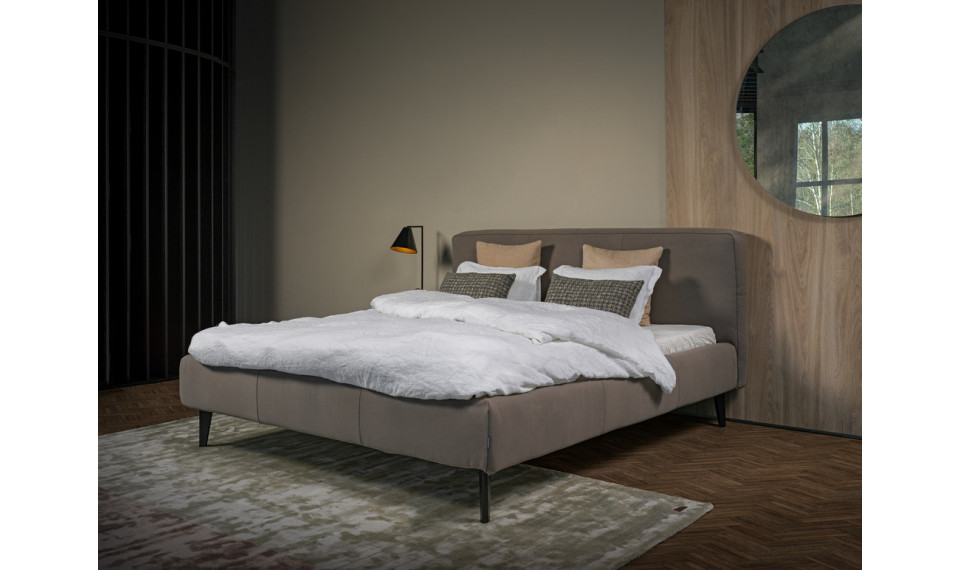 SHABBY High 160x210 Voodi | Voodid | ZIPhome.ee pilt 1