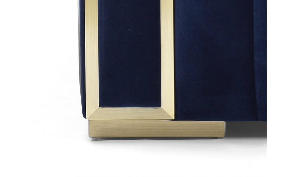VOGUE 1 Armchair VELVET Tap.202 navy blue/gold | 100% Quality VOGUE 1 Armchair VELVET Tap.202 navy blue/gold | Armchairs | ZIPhome.ee image 3